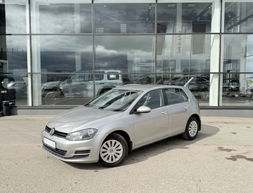 Volkswagen Golf 1.2 AMT (105 л.с.)