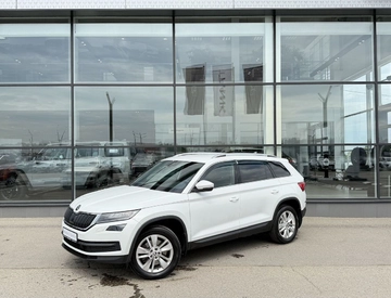 Skoda Kodiaq 2.0 AMT (180 л.с.) 4WD