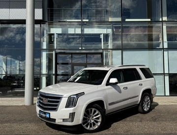 Cadillac Escalade 6.2 AT (426 л.с.) 4WD