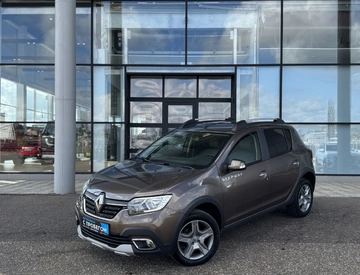 Renault Sandero Stepway 1.6 MT (113 л.с.)