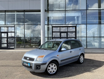 Ford Fusion 1.6 MT (101 л.с.)